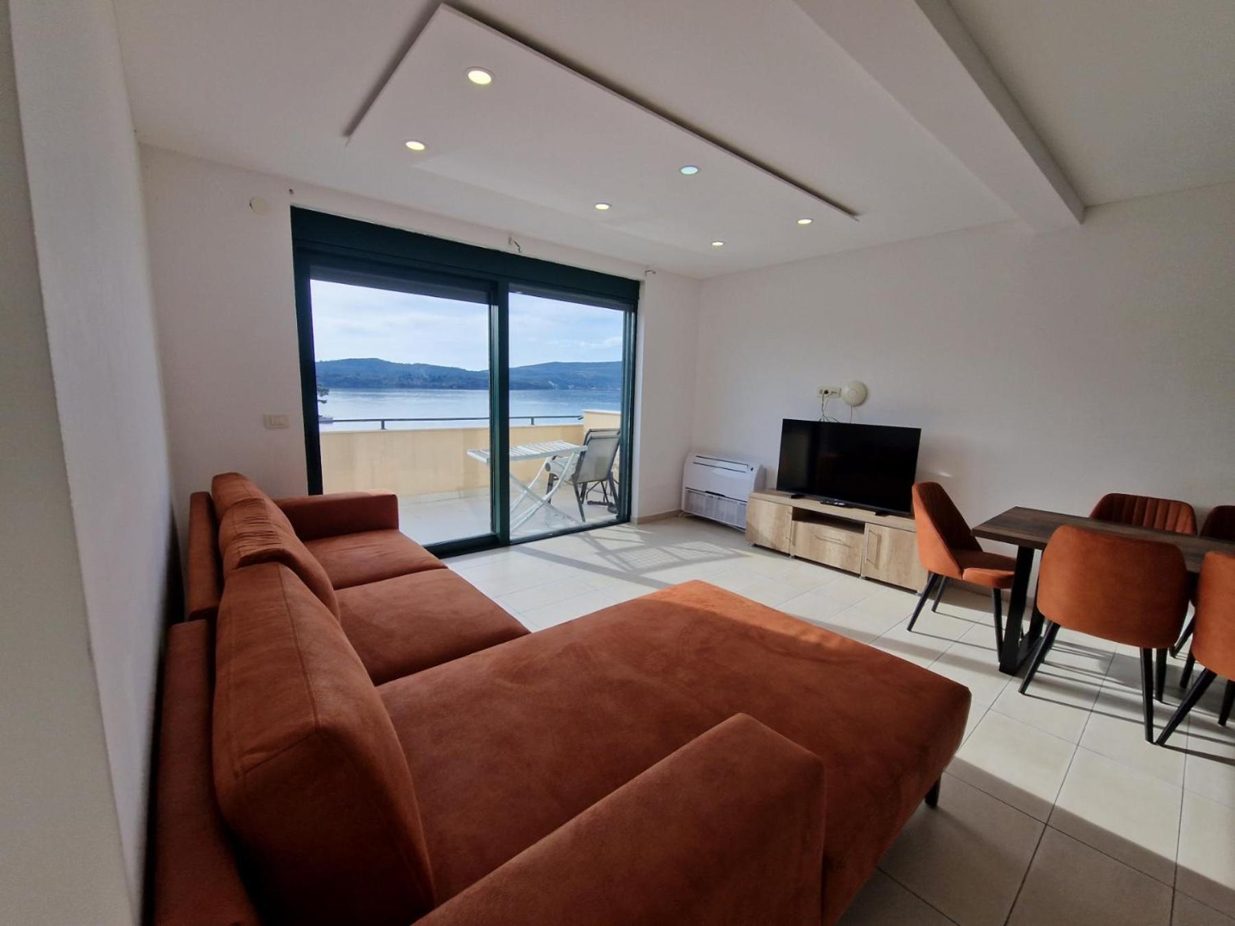 Tondo Apartman Tivat Kültér fotó