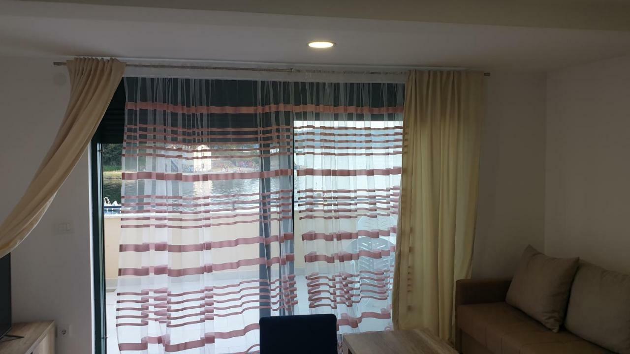 Tondo Apartman Tivat Kültér fotó